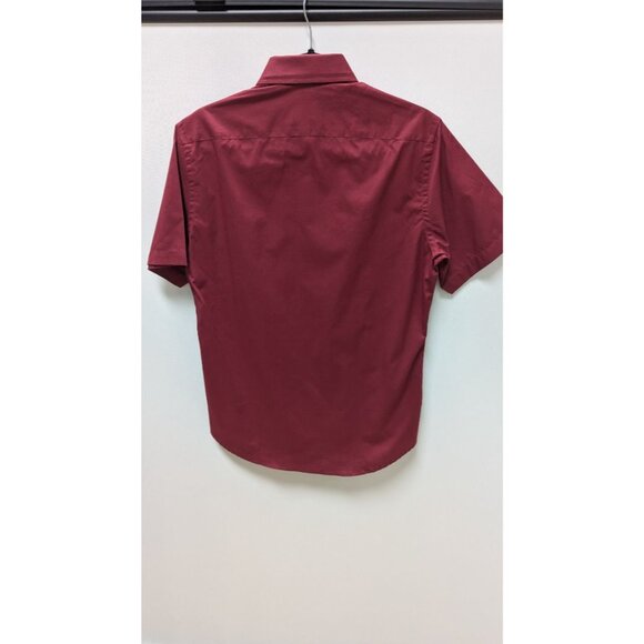 Tailorbyrd Collection Red Short-Sleeve Button-Down Shirt - Picture 2 of 2